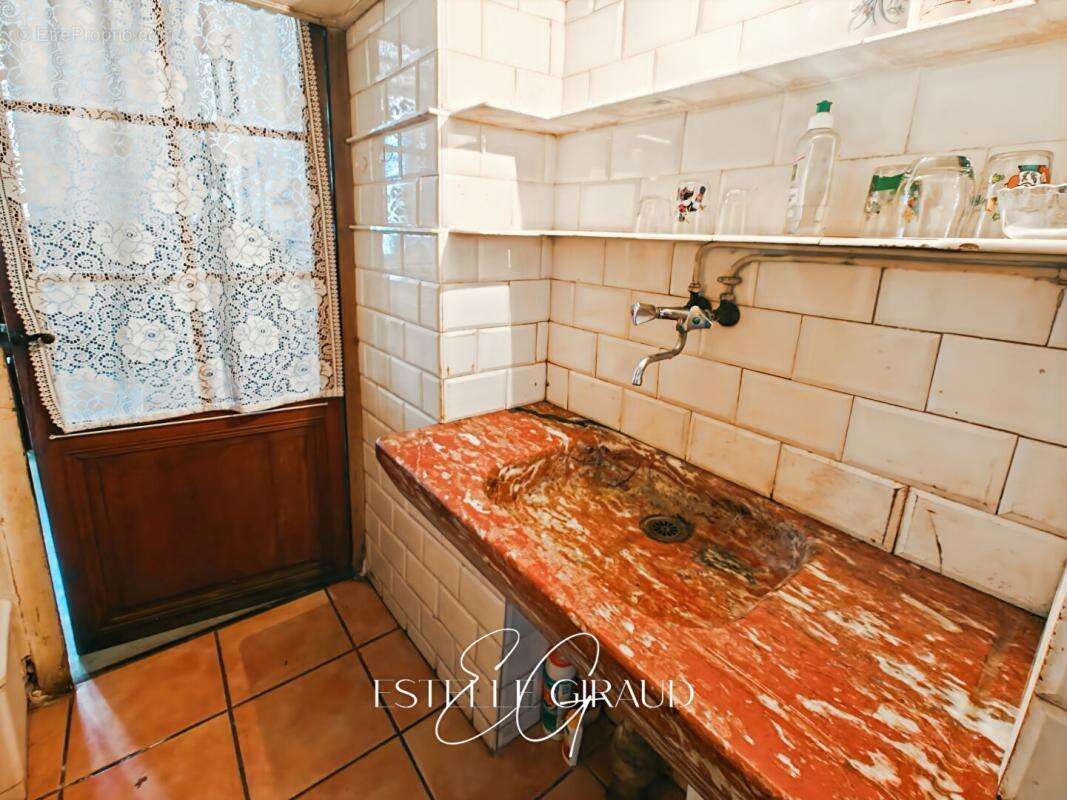 Maison à CAUNES-MINERVOIS