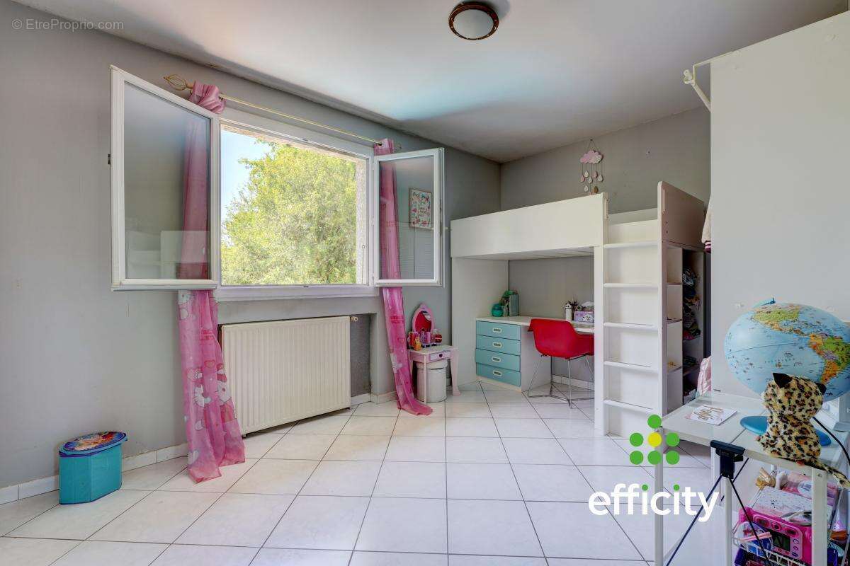 Maison à SAINT-PRIEST