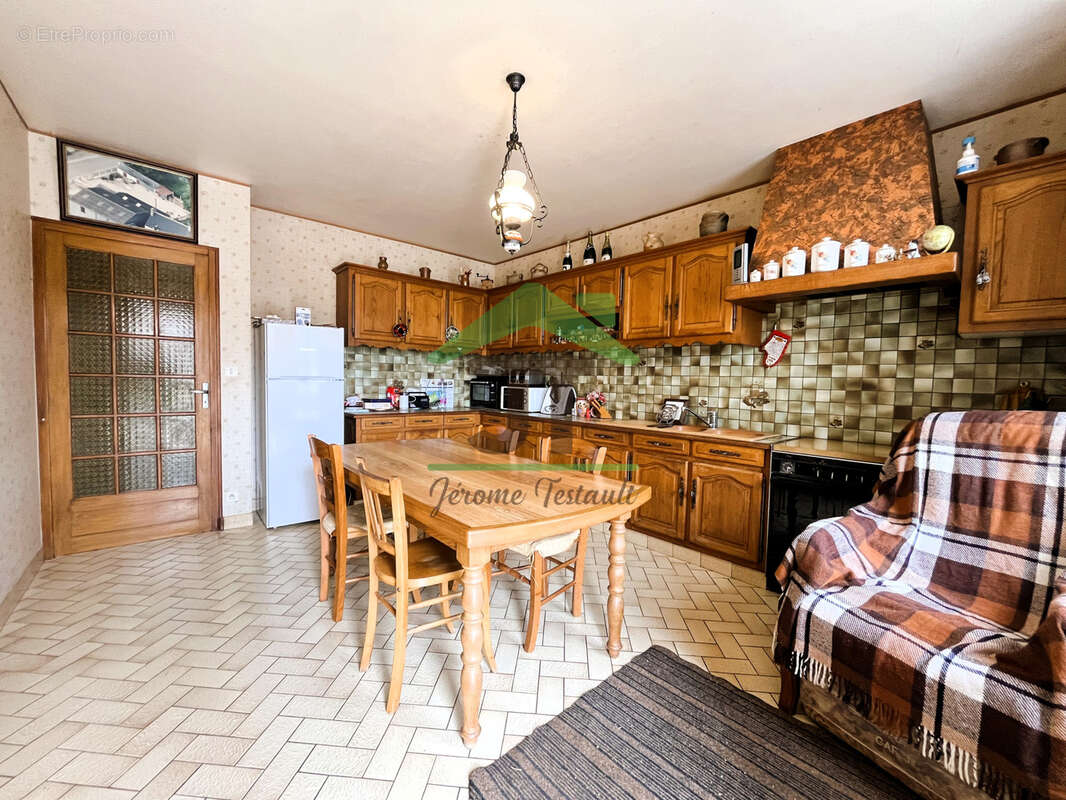 Maison à VILLERMAIN