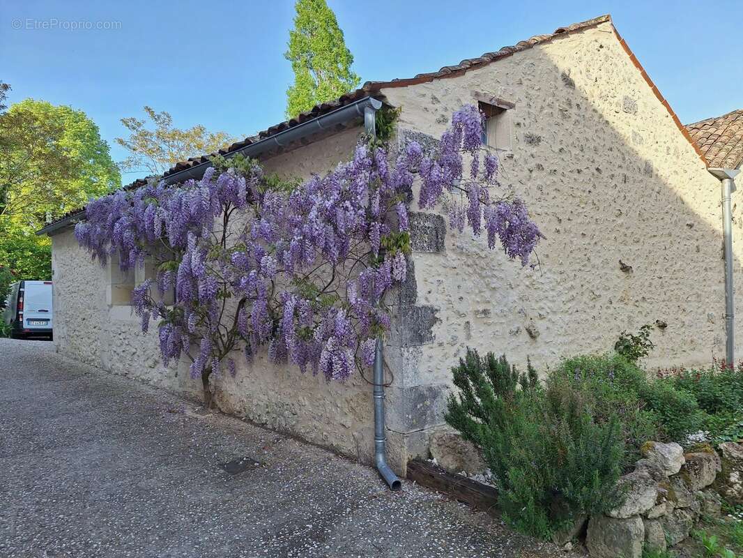 Maison à ISSIGEAC