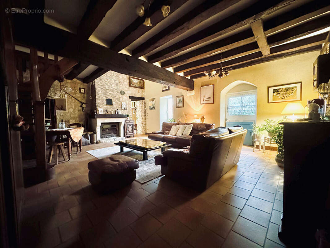 Maison à PARIGNE-L&#039;EVEQUE