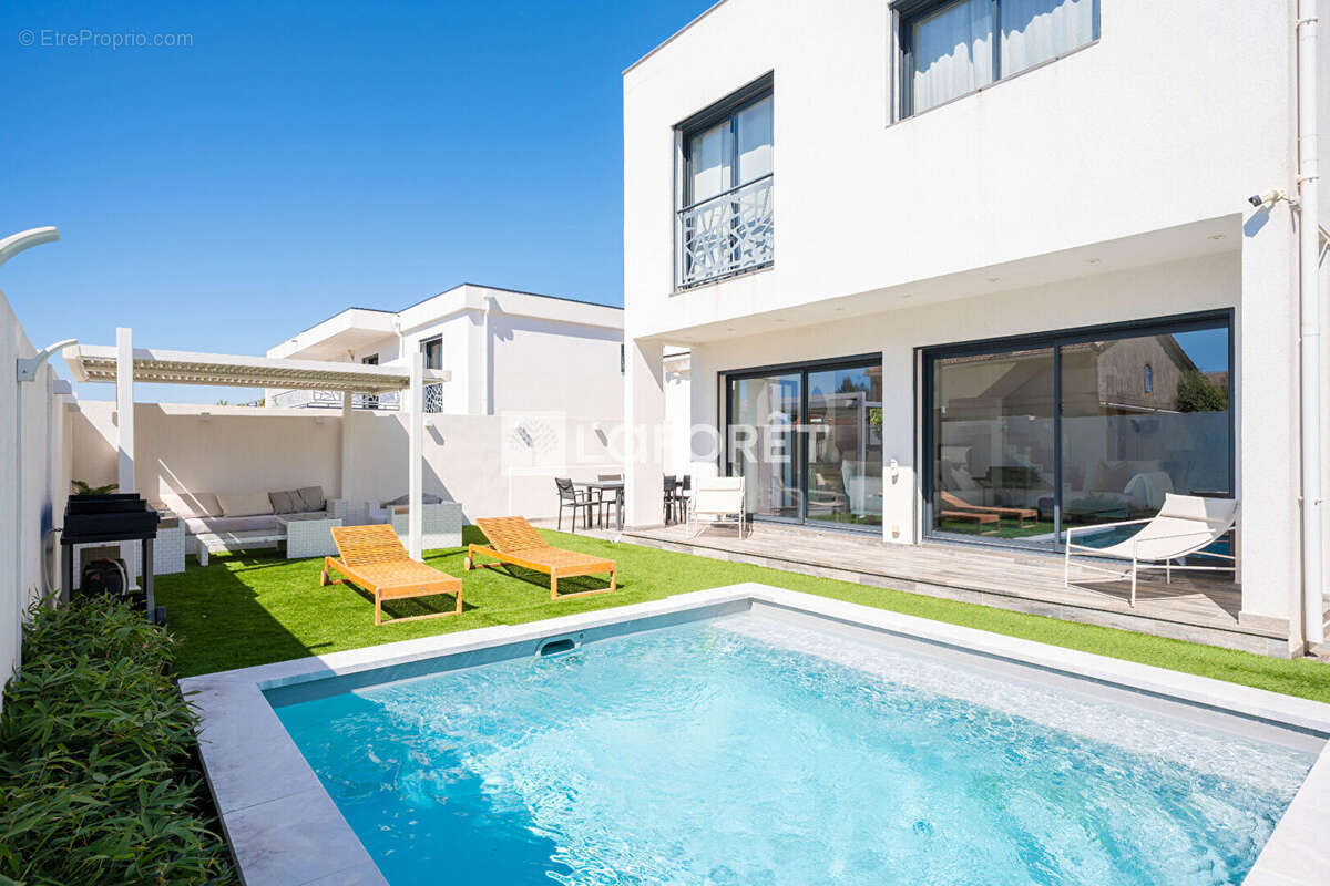 Maison à MARSEILLE-12E