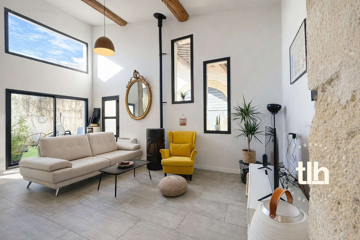 Maison à SAINT-JEAN-DE-VEDAS