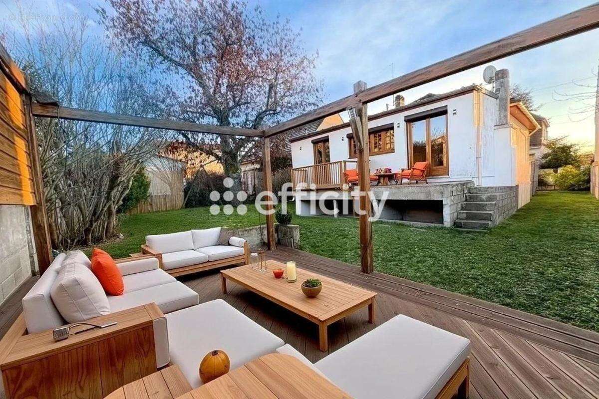 Maison à SAINT-PRIX