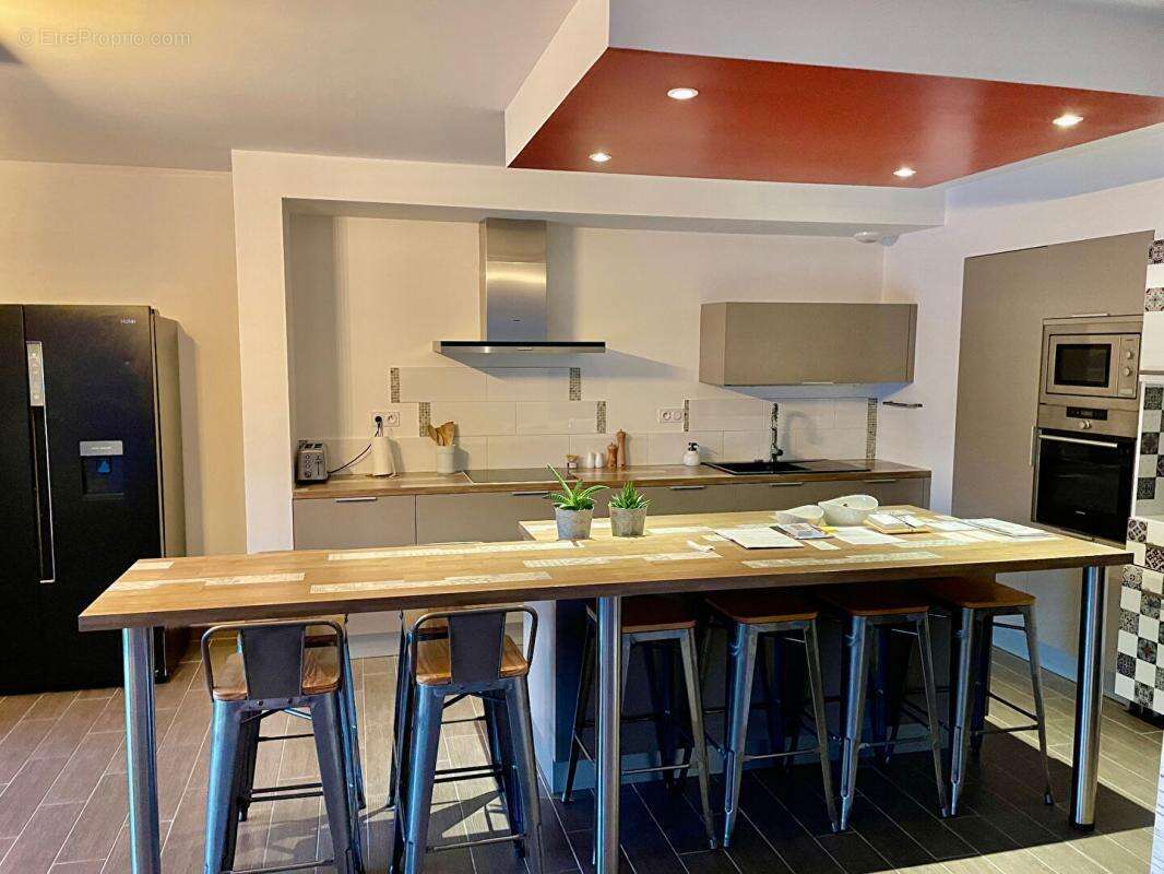 Maison à SAINT-ANDRE-DE-CUBZAC