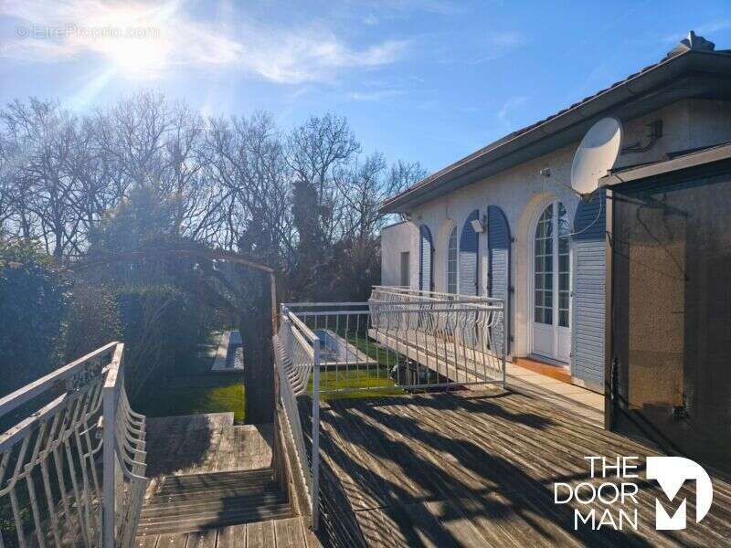 Maison à BRUGUIERES