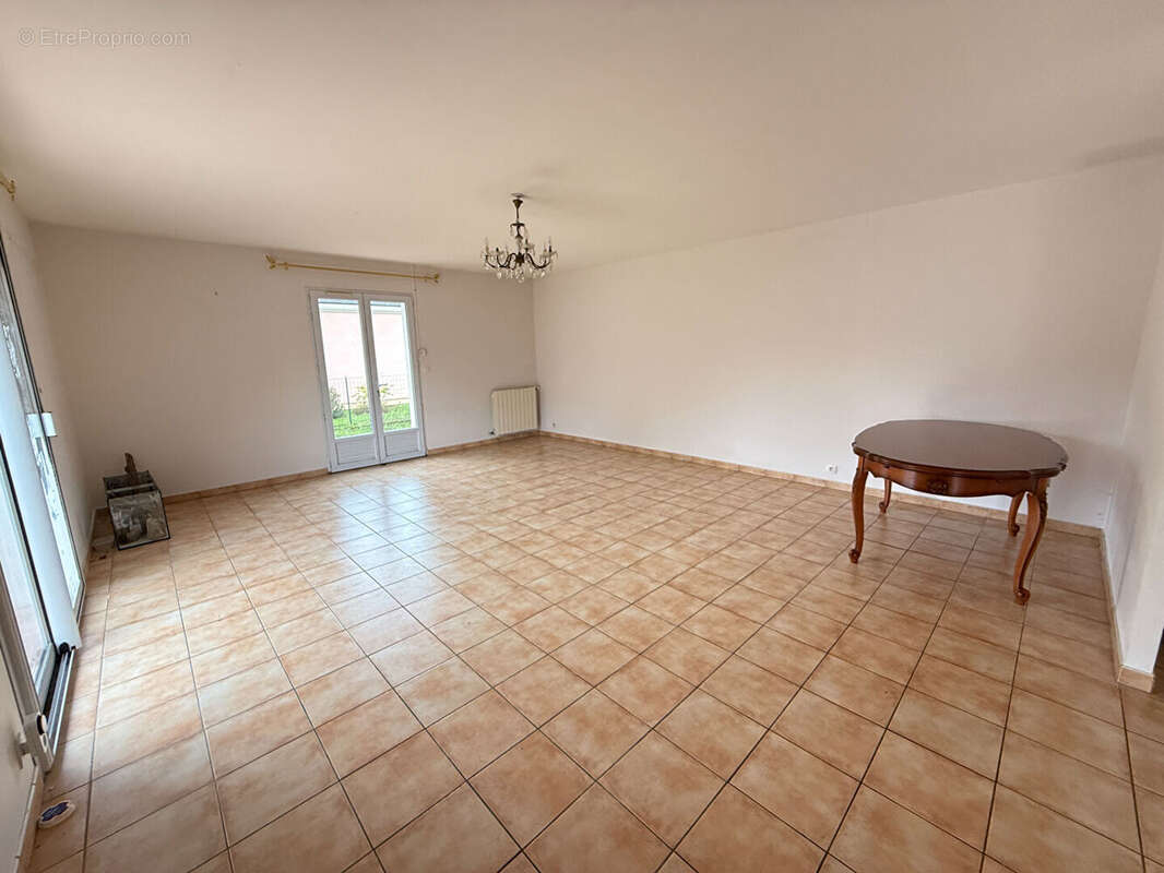 Maison à VILLENEUVE-SUR-LOT