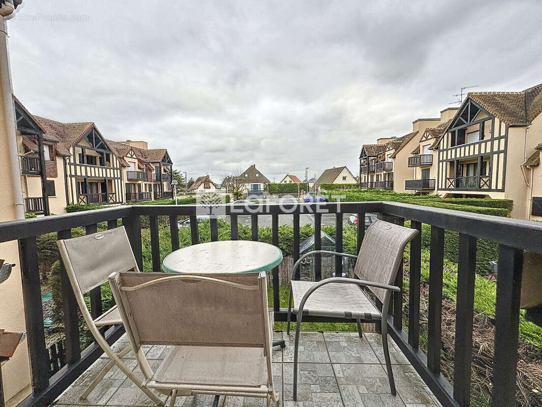 Appartement à OUISTREHAM