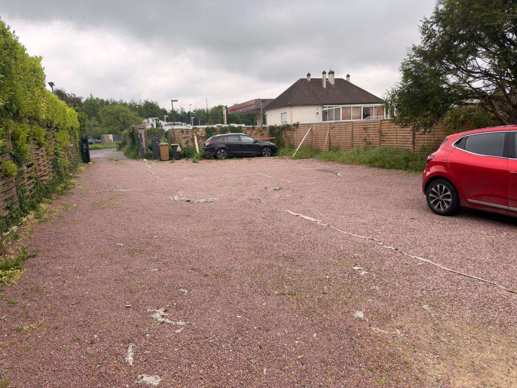Propriété avec 2 maisons, local commercial loué et dépendance – Fort potentiel MONTATAIRE (60) - photo 34