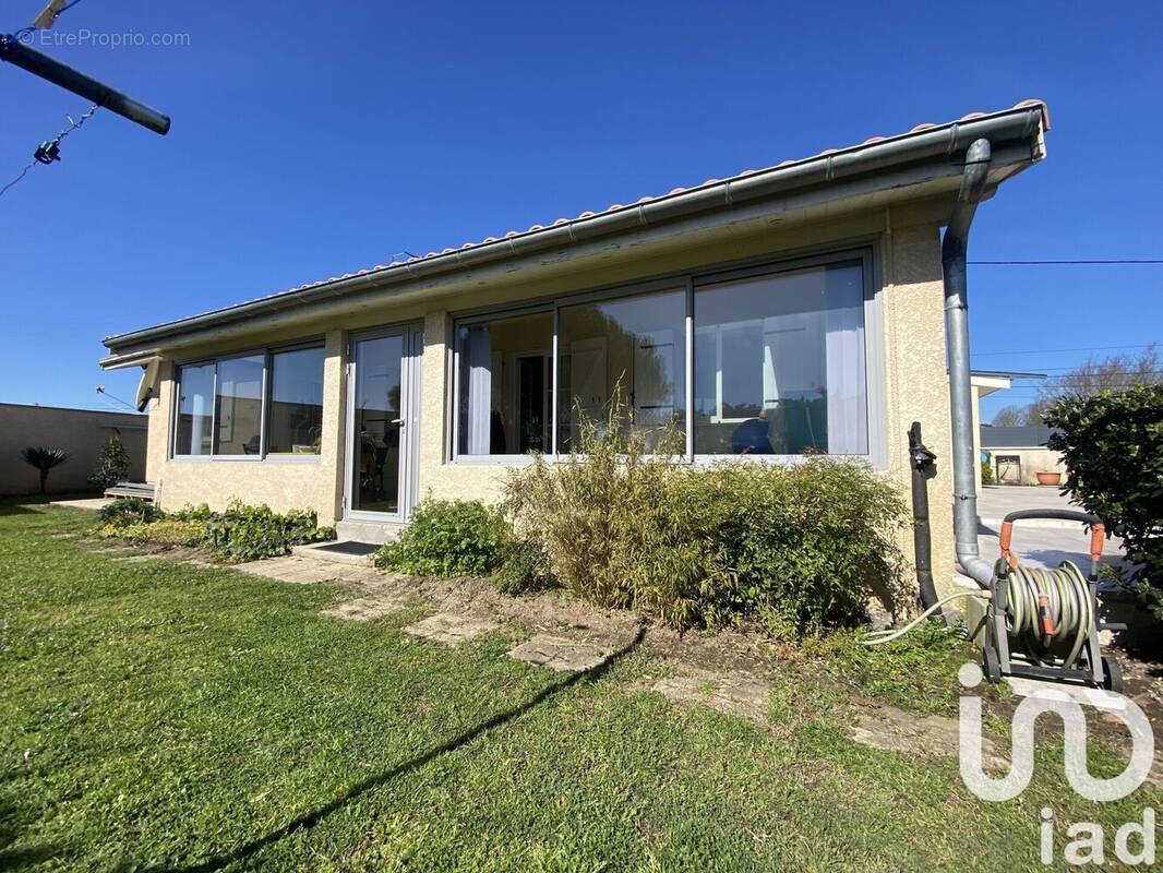 Photo 1 - Maison à PORTETS