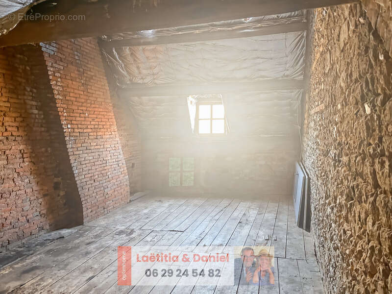 Maison à MOULINS-LA-MARCHE