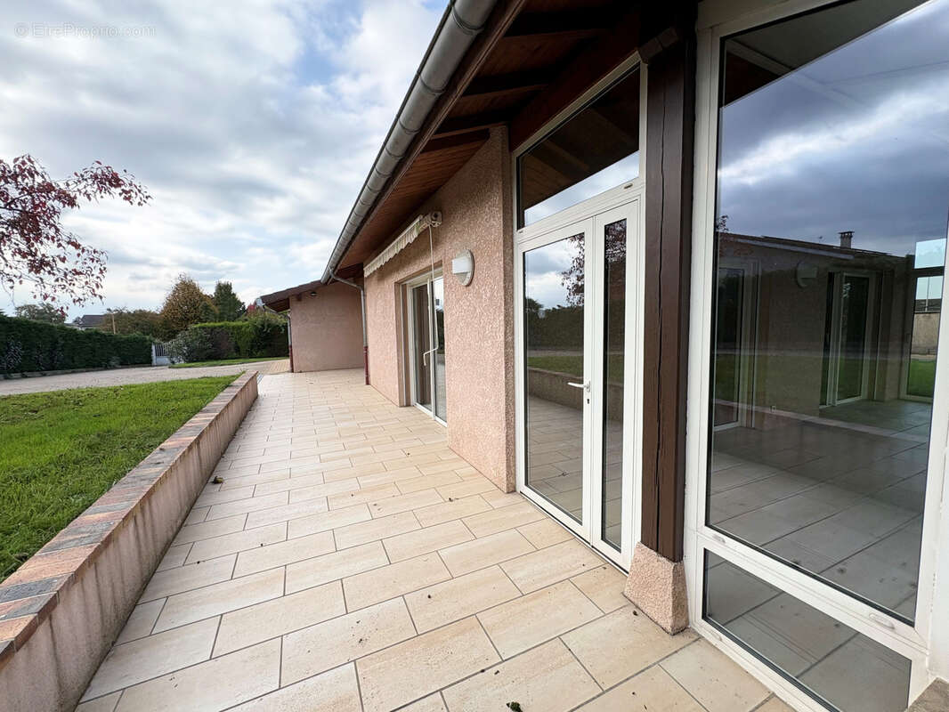 Maison à SAINT-ANDRE-DE-CORCY