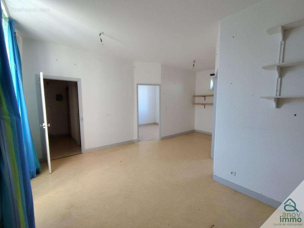 Appartement à SAINT-JUNIEN