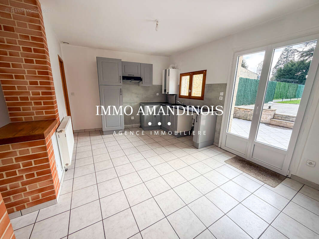 Maison à THUN-SAINT-AMAND