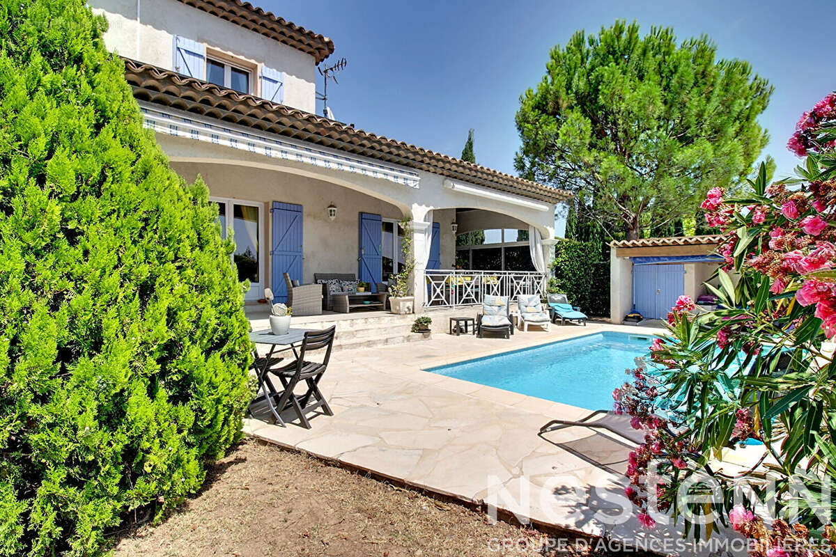 A VENDRE FLAYOSC Maison 3 chambres PISCINE GARAGE sur terrain de 1200 m² clos - photo 16