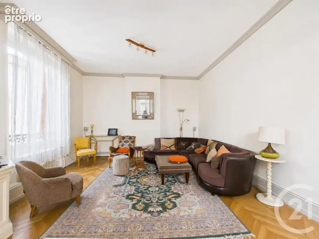 Maison 8 pièces 194 m² à vendre à Chartres (28000) - photo 4