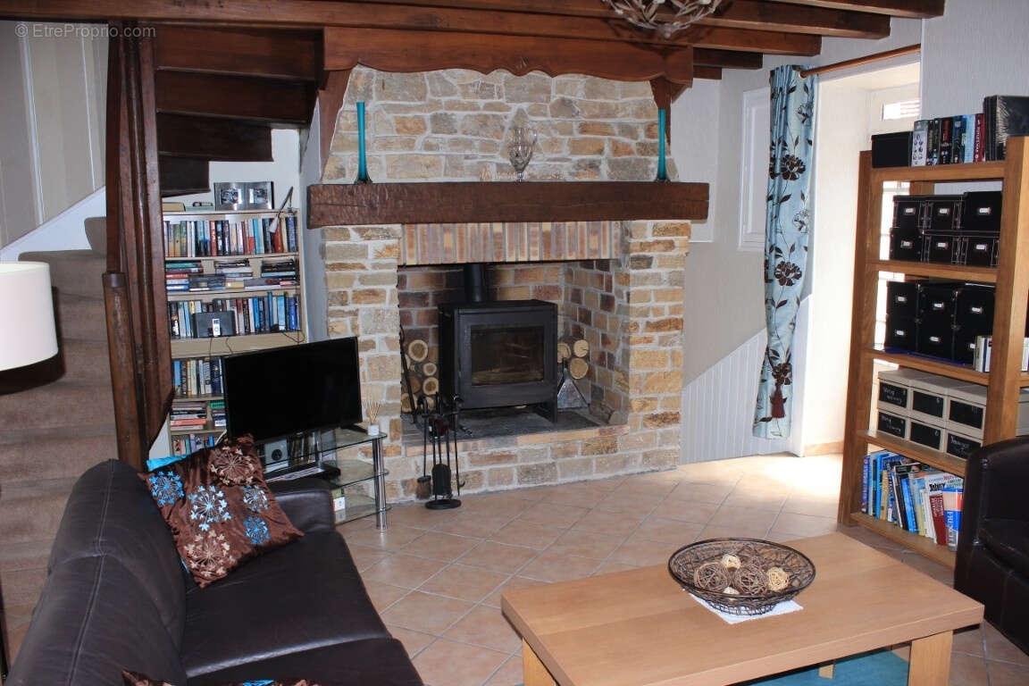 Maison à ARNAC-POMPADOUR