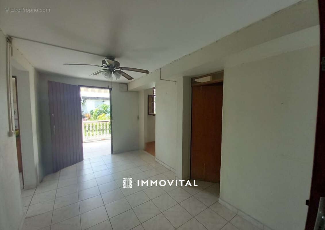 VENTE Maison T4 de Plain-Pied avec Grand Jardin Arboré - GUERY ANSE-BERTRAND - photo 2