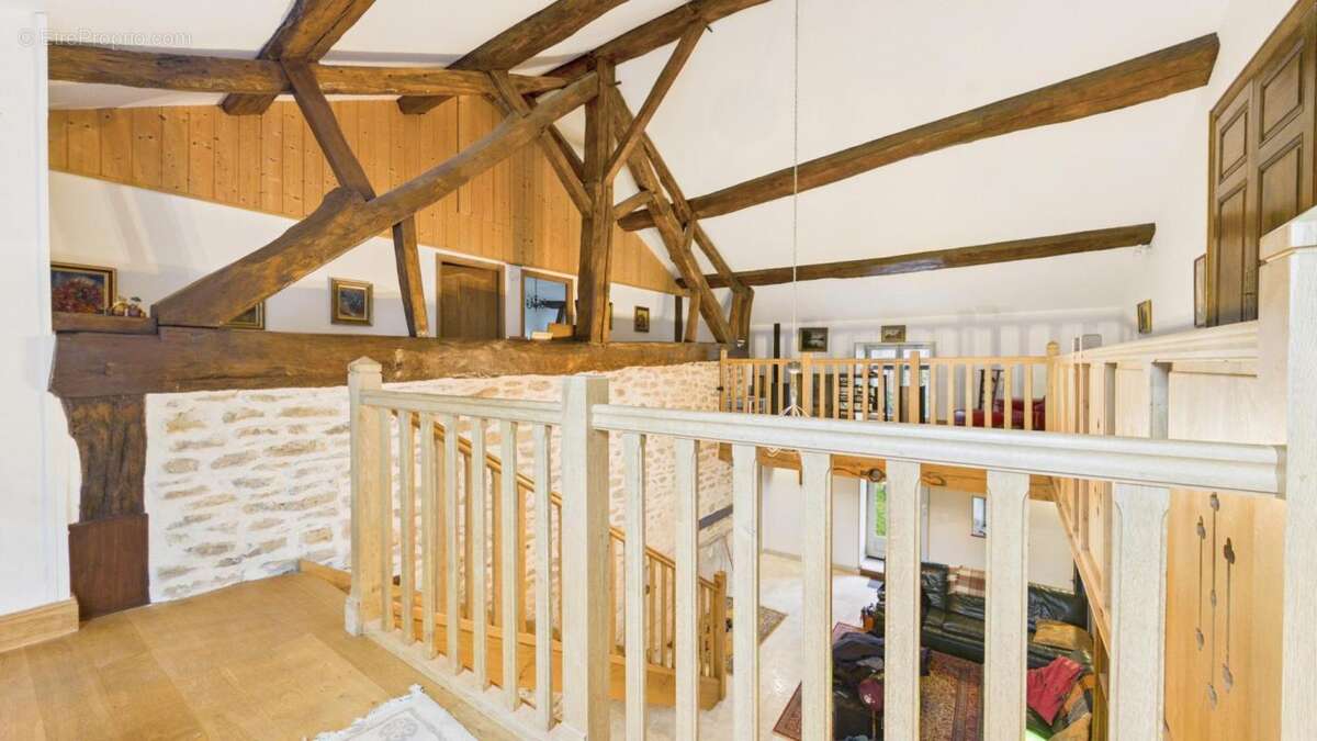 Maison à BRIAUCOURT