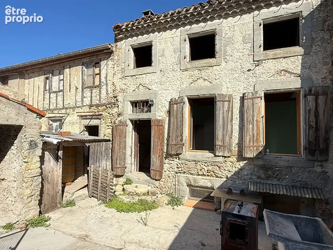 Belle maison de village avec petit extérieur et fort potentiel ! - photo 16