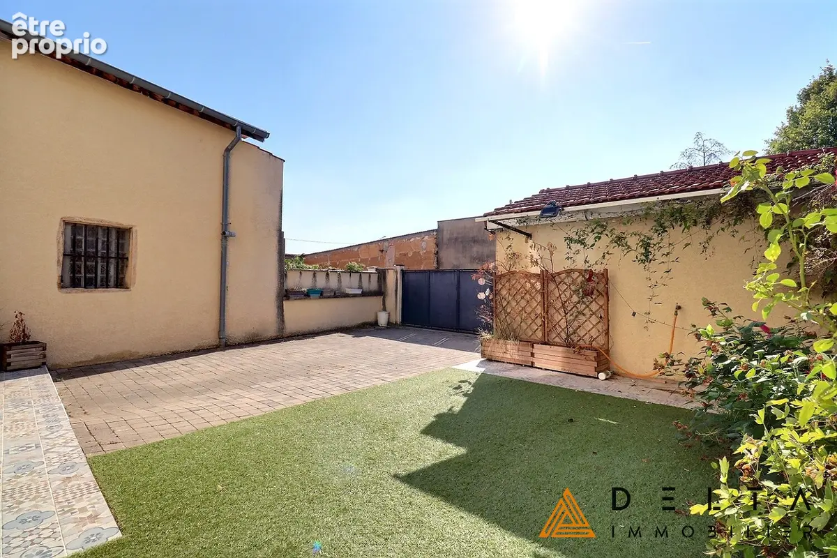 Maison Neyron 132 m² sur parcelle de 225 m² - photo 2