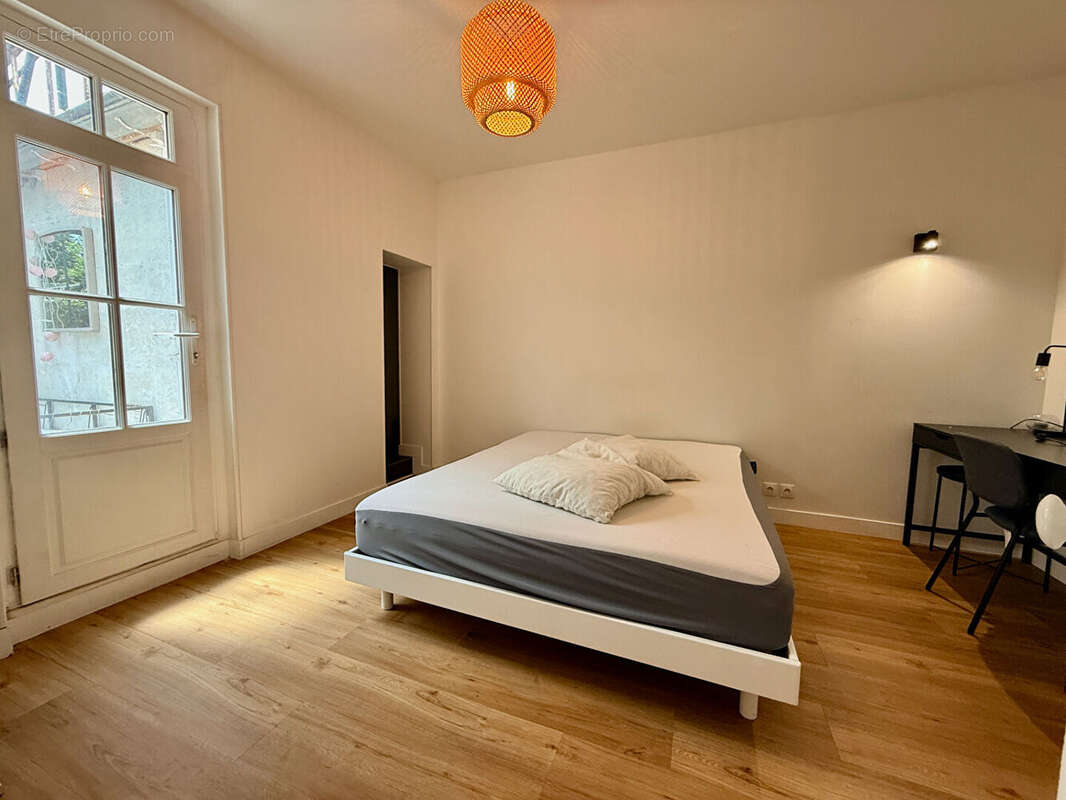 Maison Soyaux 8 pièce(s) 155 m2 - photo 10