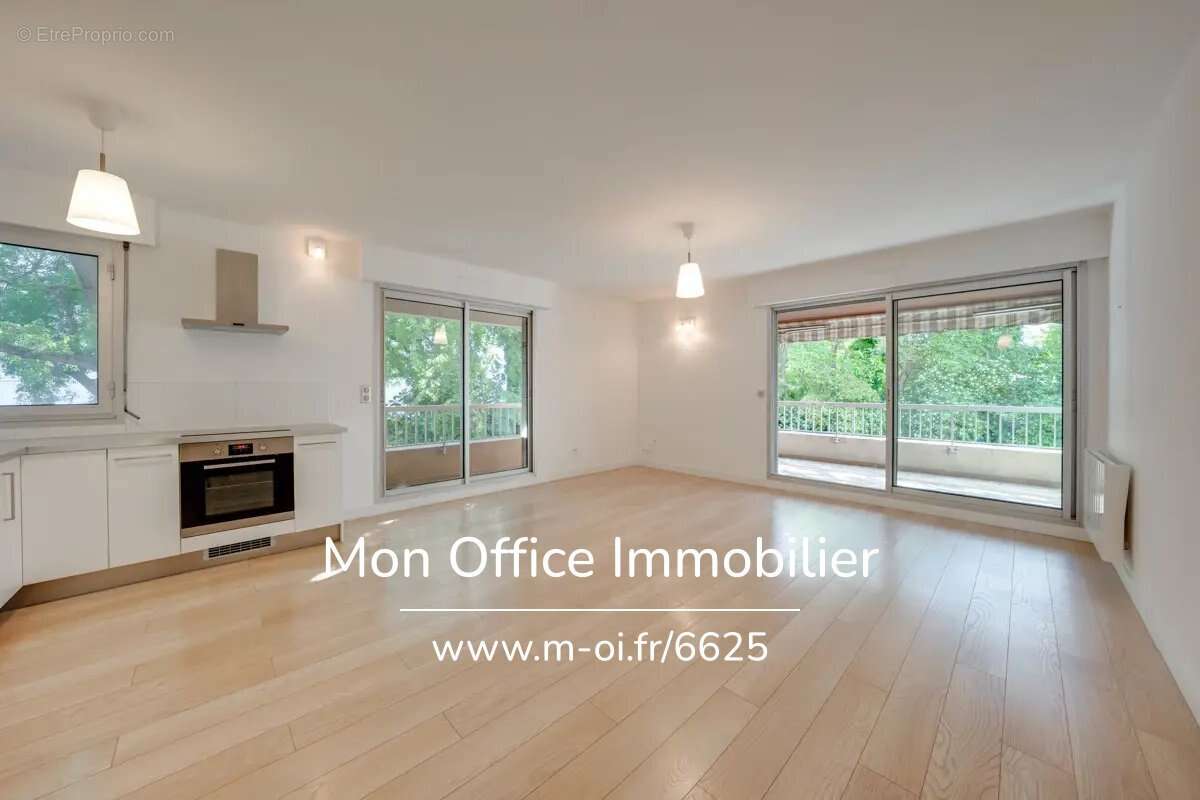 Appartement à MARSEILLE-8E