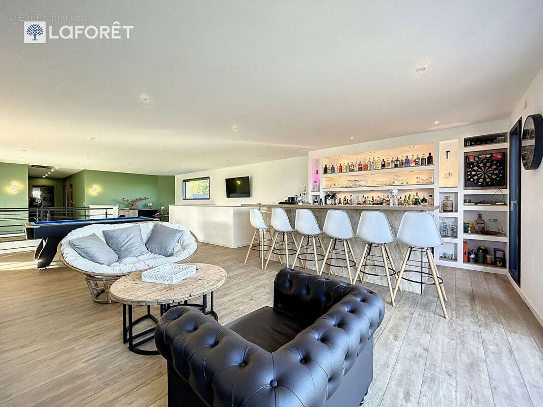 Maison contemporaine - TERRES DE CAUX - 365 m² - photo 10