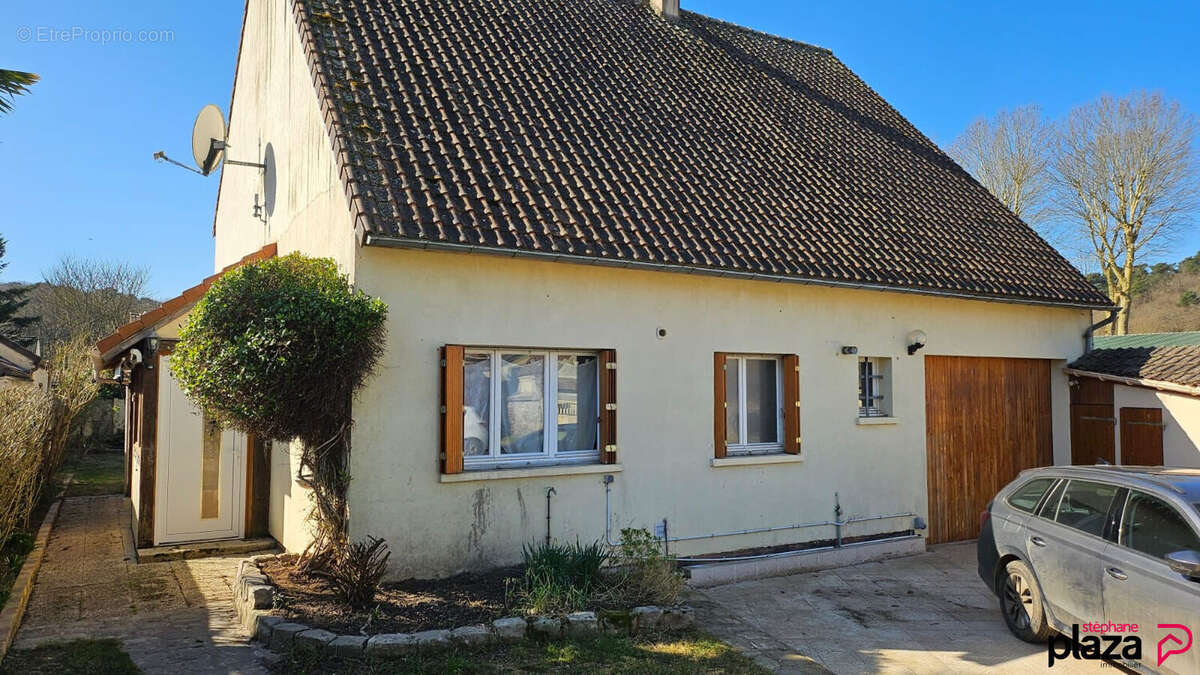 Maison à LA FERTE-ALAIS