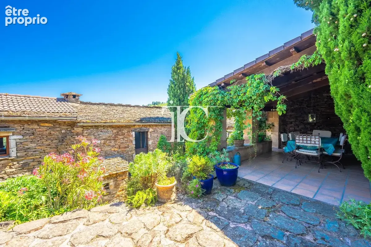 Mas du xviiieme 167m² habitables 1,2ha attenant et non attenant - photo 5