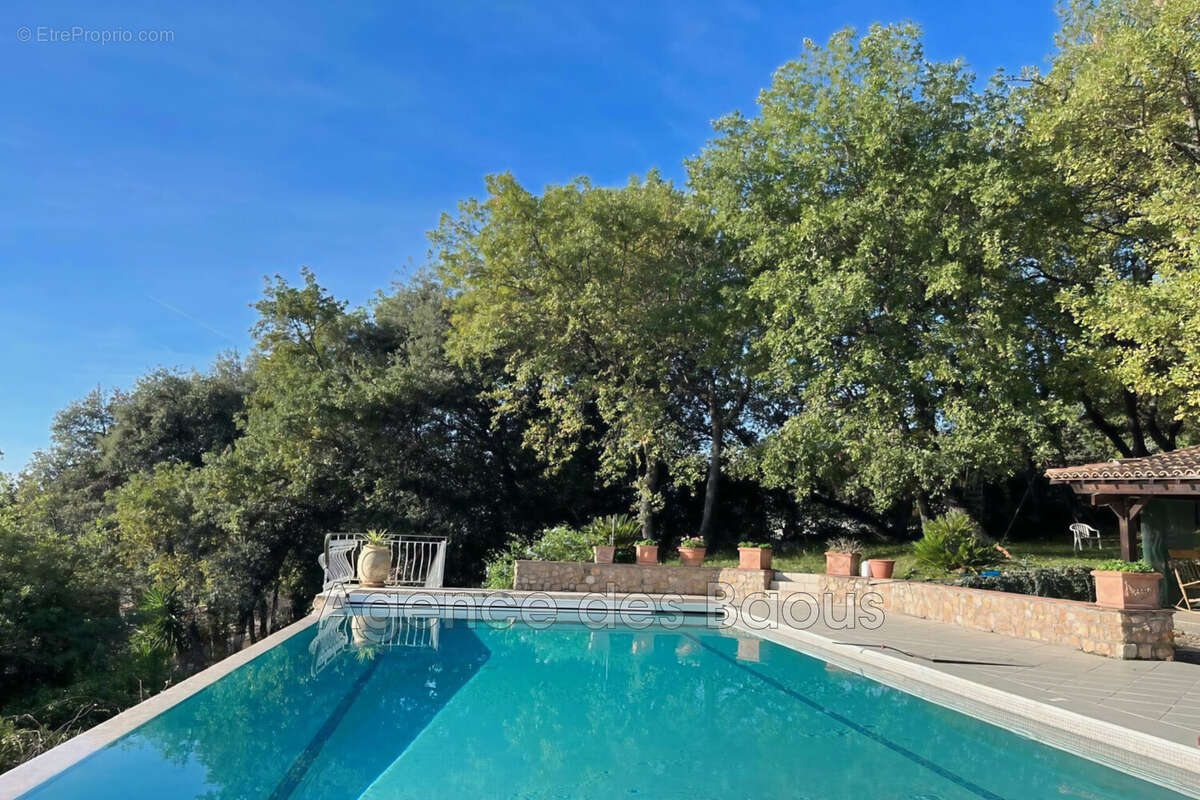 Maison à SAINT-JEANNET