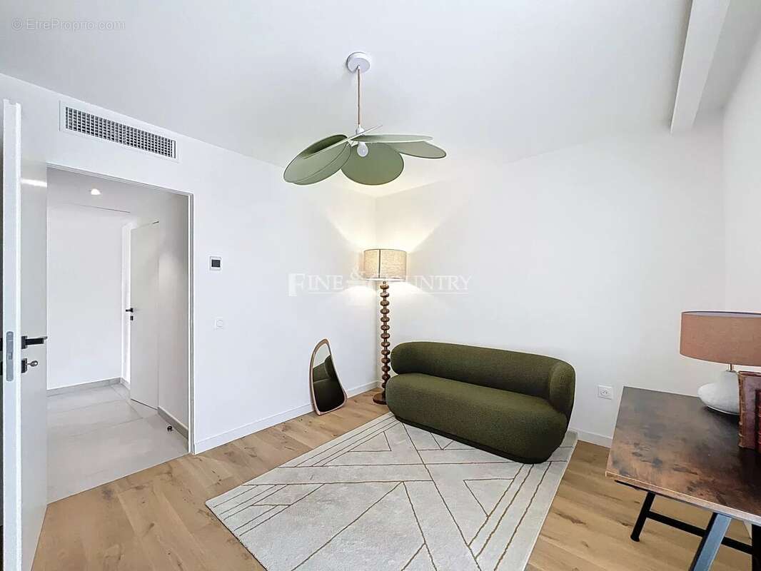 Appartement à LE CANNET