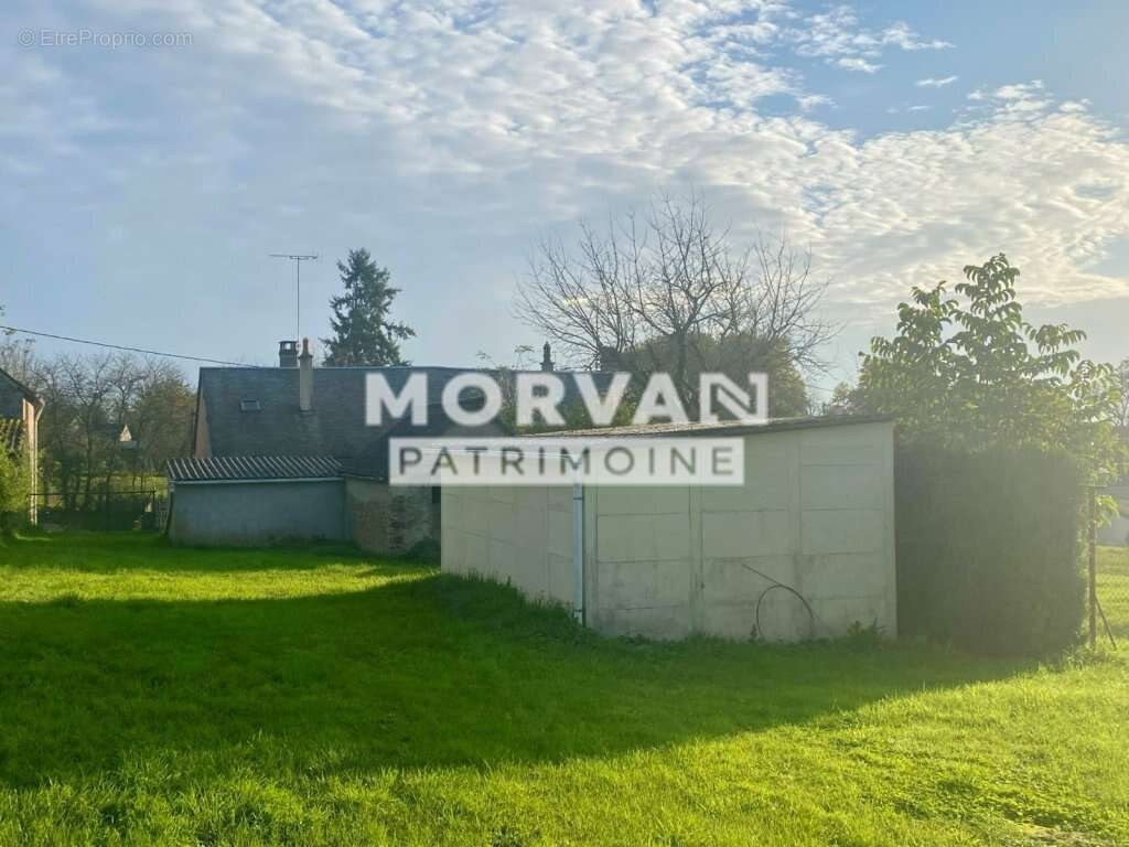 Maison à AUNAY-EN-BAZOIS