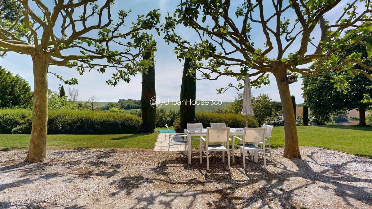 Maison à VILLEFRANCHE-DE-LAURAGAIS