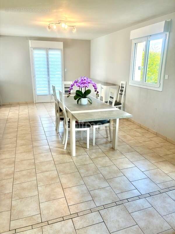 Maison à GONNEVILLE-LA-MALLET