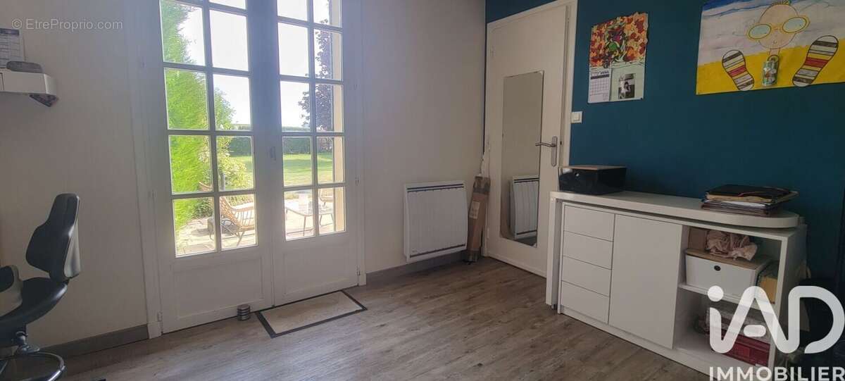 Maison 113 m² à Criquebeuf-Sur-Seine  - photo 8