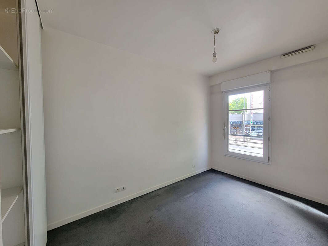 Appartement à MONTROUGE