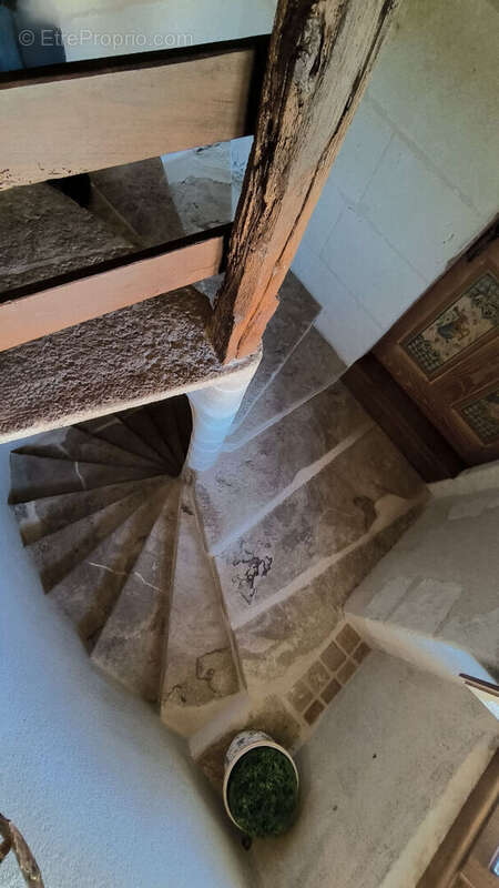 Maison à ARGENTON-L'EGLISE