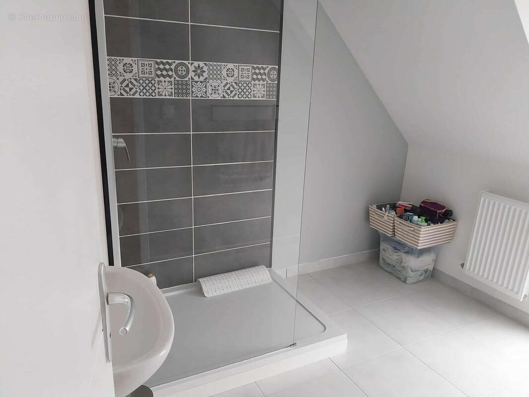 Maison à NEUFCHATEL-EN-BRAY