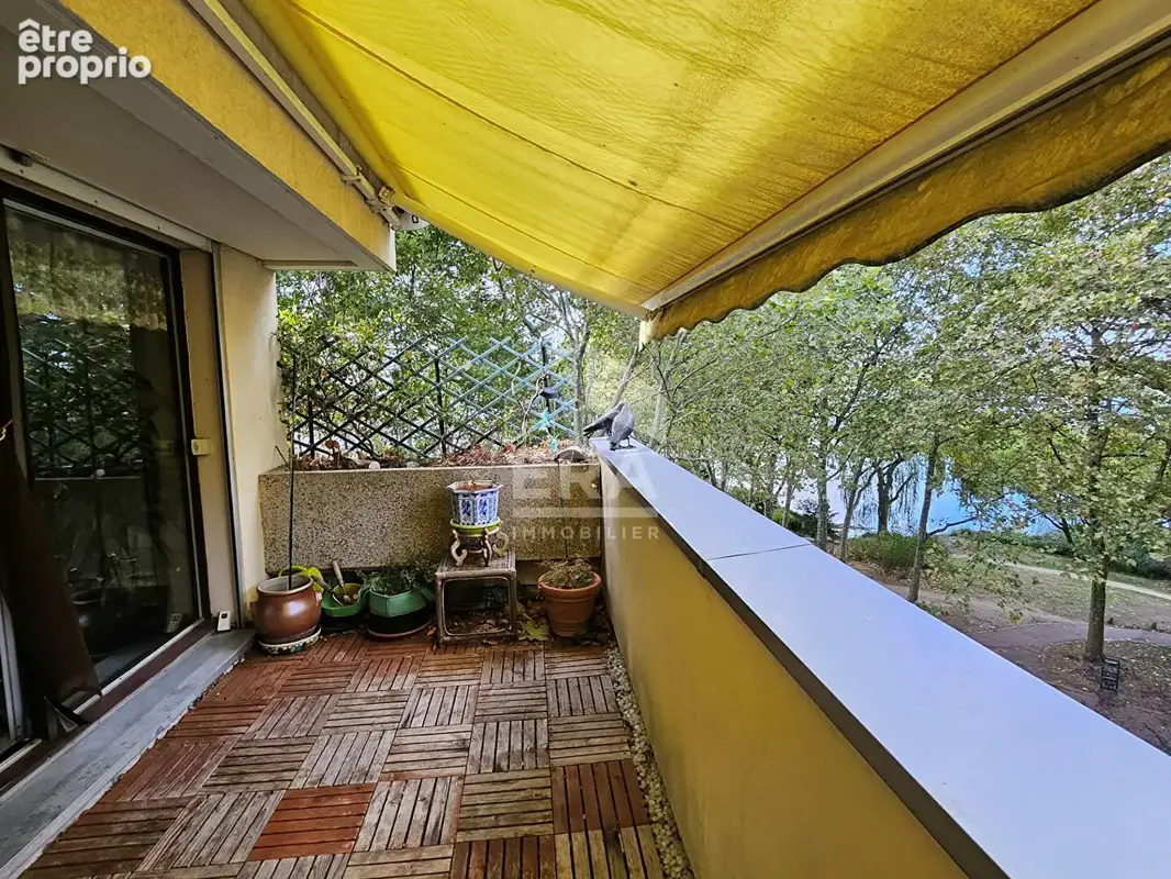Photo Appartement à Creteil au prix de 398 000€