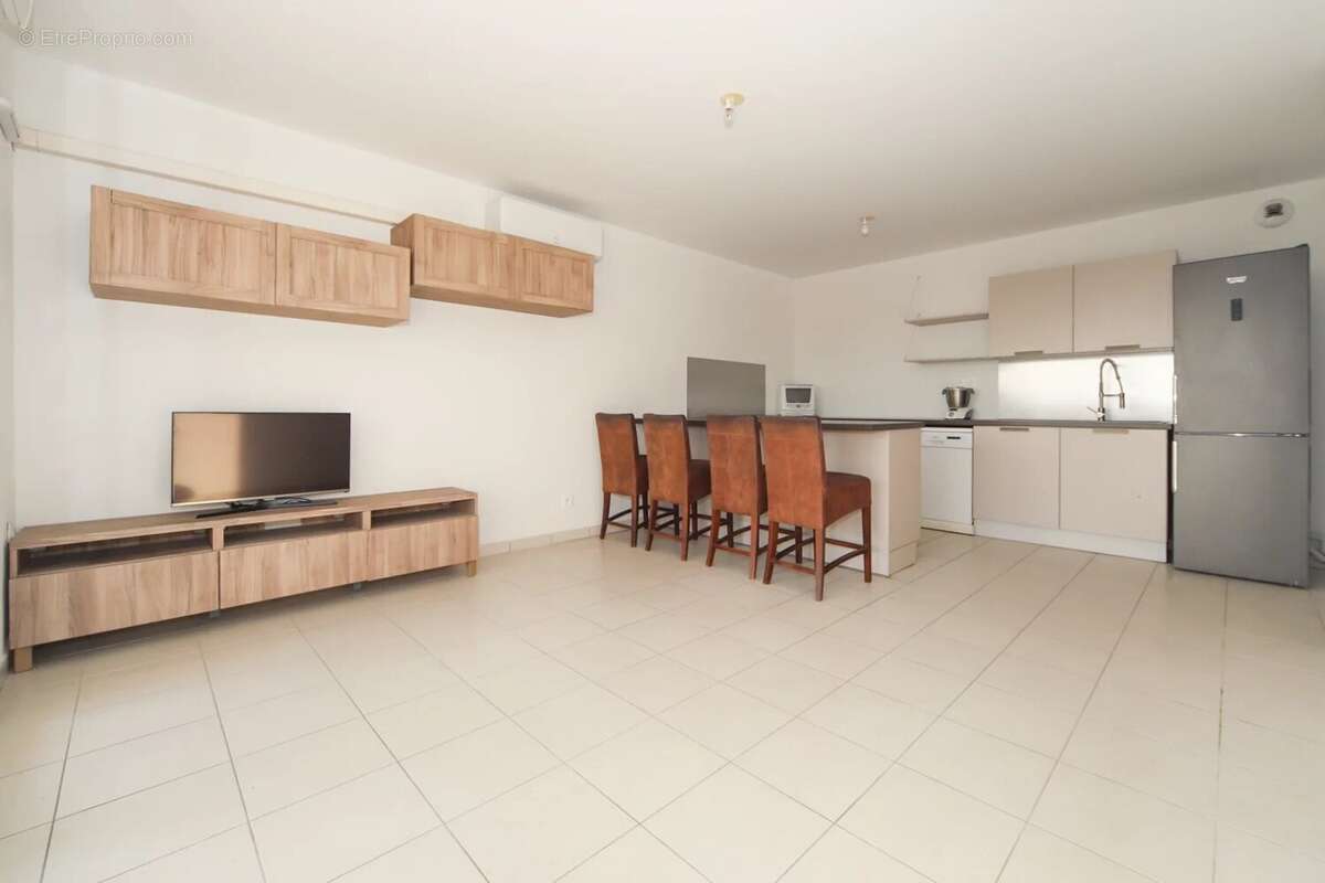 Appartement à CASTELNAU-LE-LEZ