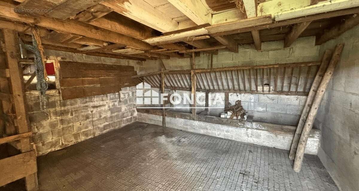 Maison à FRESNAY-SUR-SARTHE