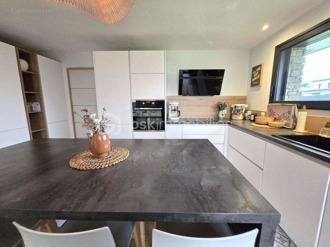 Maison à SAINT-PIERRE-DE-PLESGUEN