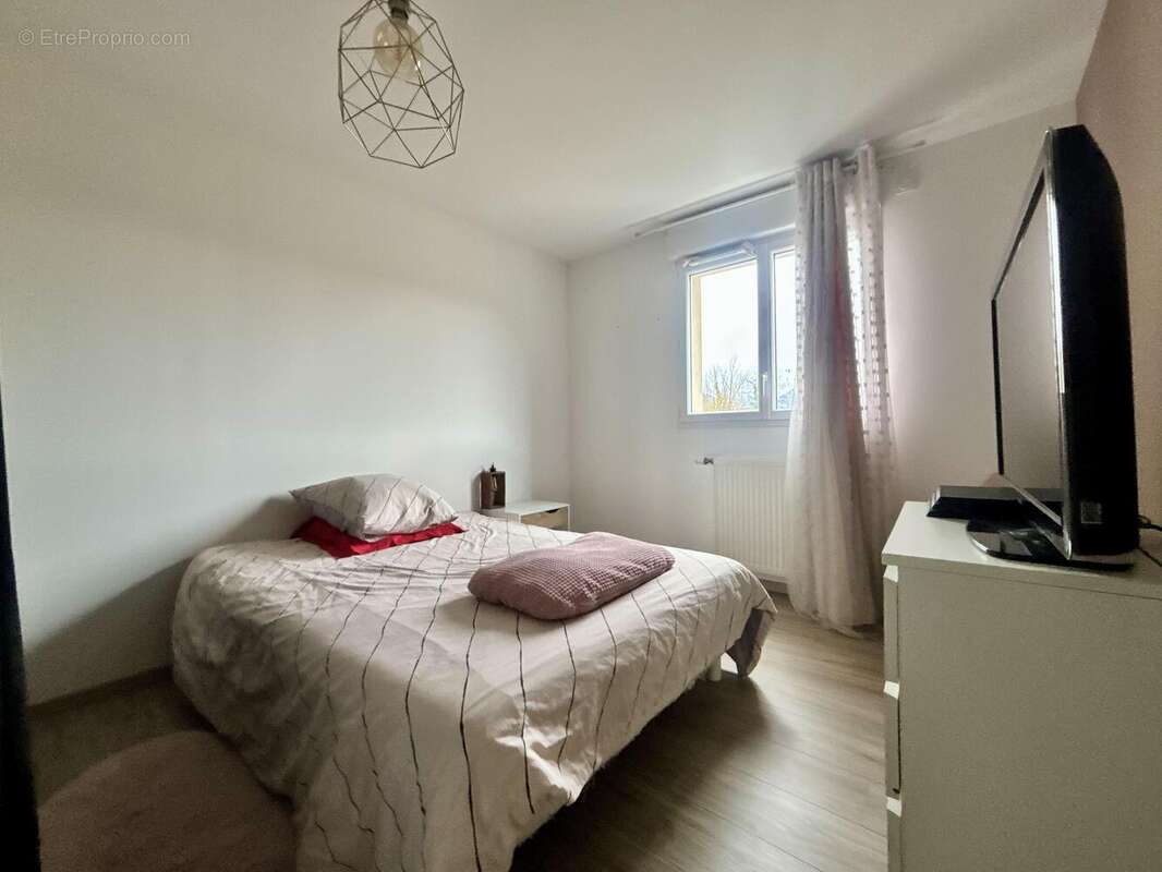 n°8 - Appartement à CLAIX