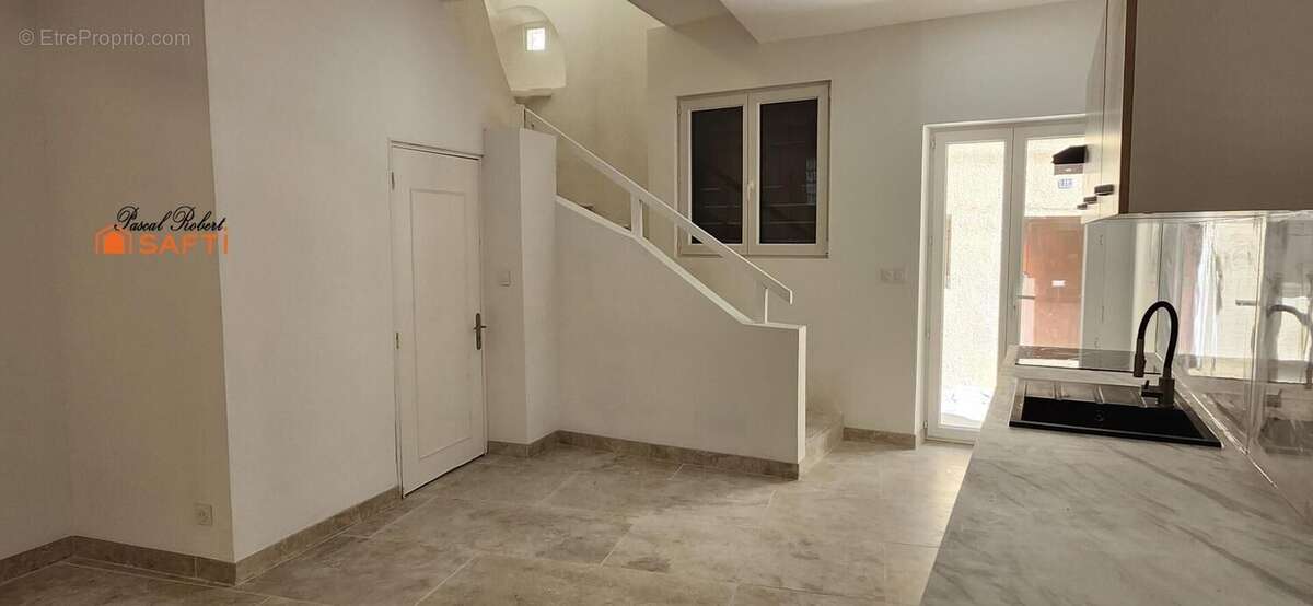 Photo 2 - Maison à PUISSERGUIER