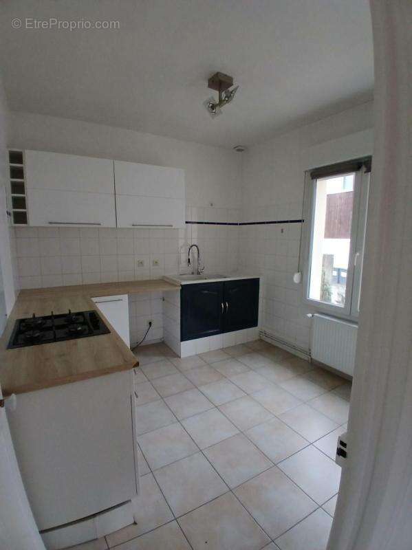 Maison à SAINTE-SAVINE