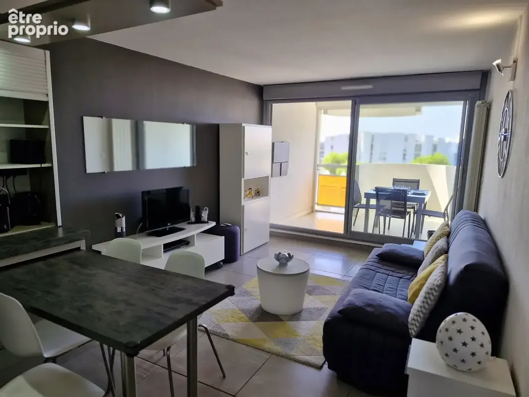 Magnifique appartement entierement rénové vue dégagée avec garage - photo 2