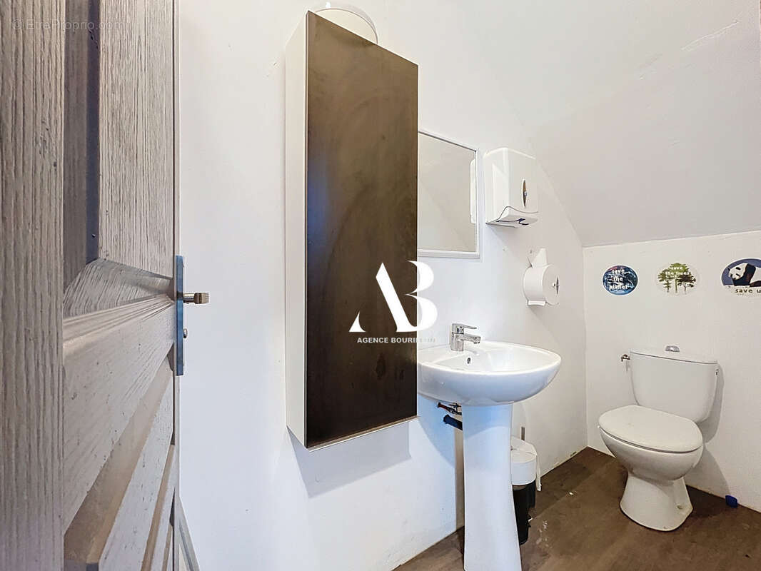 Maison à MONTIGNY-LENCOUP