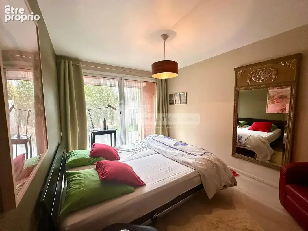 Arles - Maison ou 2 appartements - photo 9