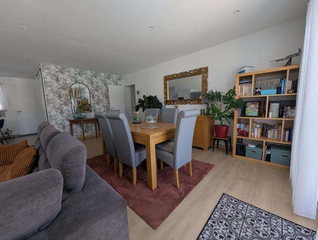 CHALLANS, Maison, 109 m2, 4 chambres, piscine - photo 5